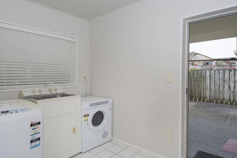 Photo of property in 437b Oceanbeach Road, Mount Maunganui, 3116