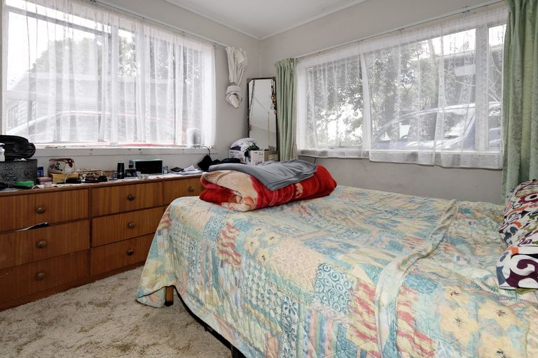 Photo of property in 61 West Coast Road, Glen Eden, Auckland, 0602