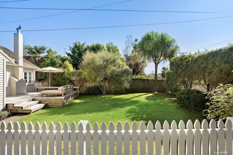 Photo of property in 37a Knighton Road, Hillcrest, Hamilton, 3216