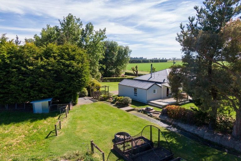 Photo of property in 17 Hekeao Road, Surrey Hills, Ashburton, 7778