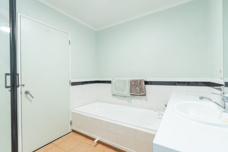 Photo of property in 124a College Street, Awapuni, Palmerston North, 4412