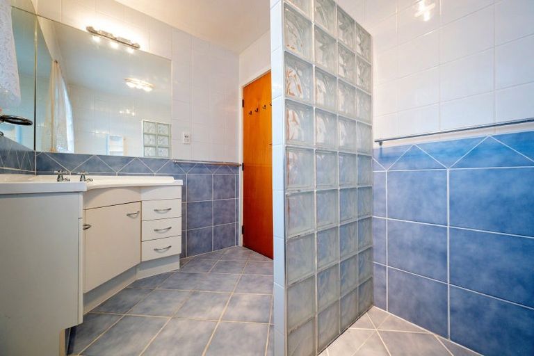 Photo of property in 1 Sidey Place, Marewa, Napier, 4110