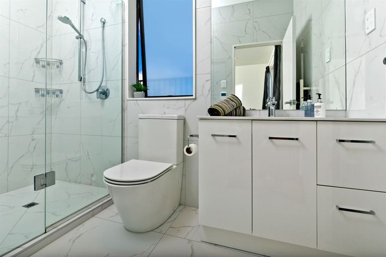 Photo of property in 11 Verdot Close, Kumeu, 0810