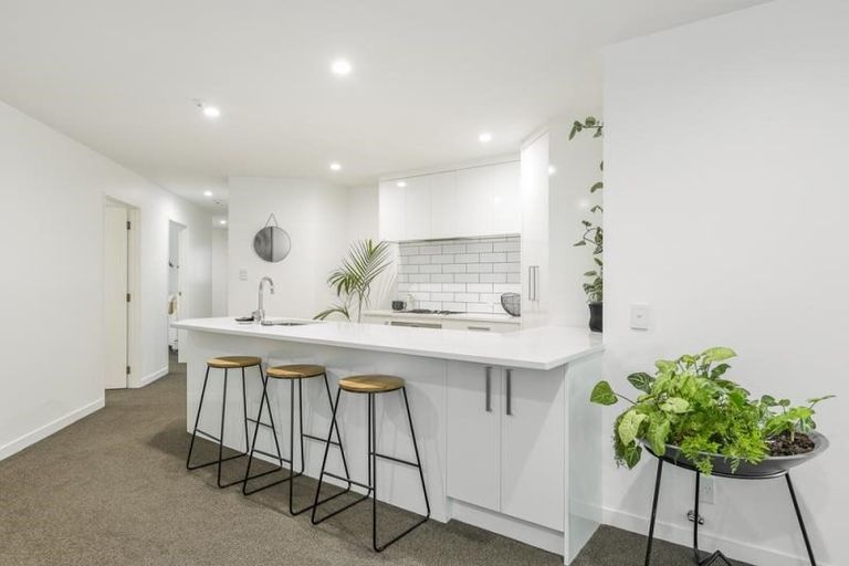 Photo of property in The Mews, 10/8 Basque Road, Eden Terrace, Auckland, 1021