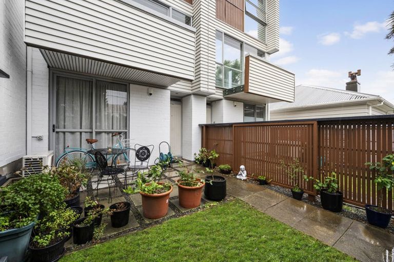 Photo of property in The Altair, 13/120 Rintoul Street, Newtown, Wellington, 6021