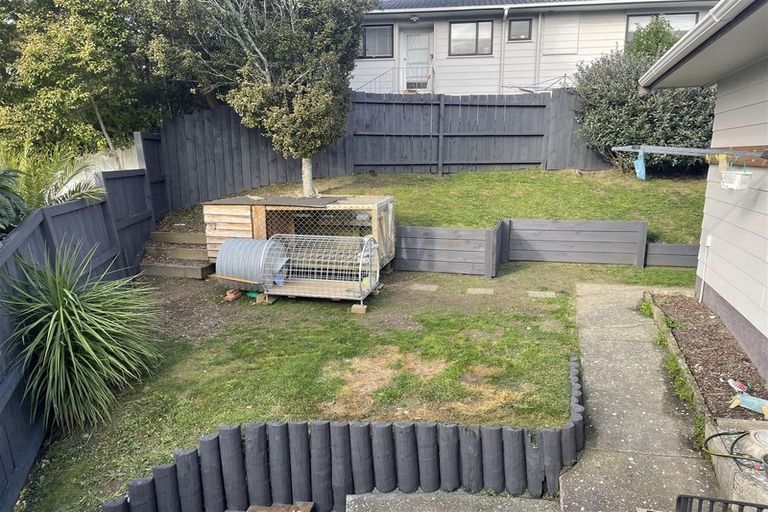 Photo of property in 1/21 Contessa Drive, Glenfield, Auckland, 0629