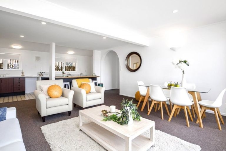 Photo of property in 20 Pinnacle Street, Seatoun, Wellington, 6022