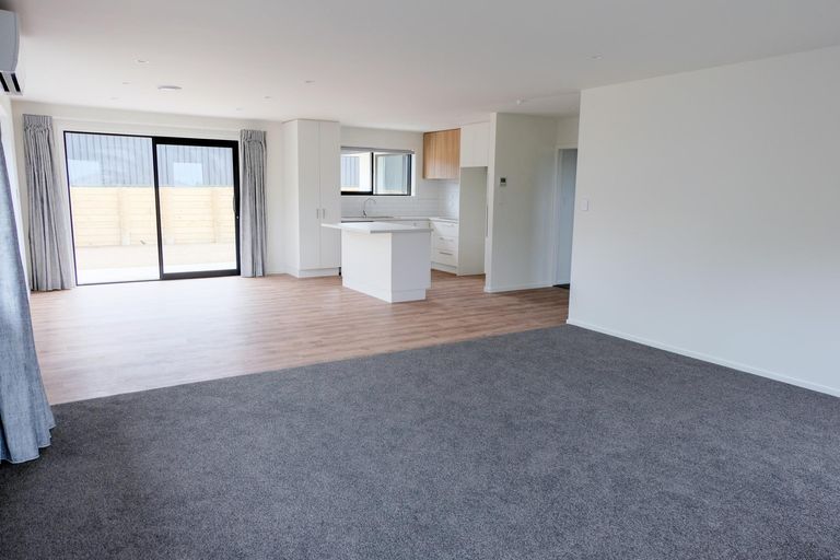 Photo of property in 11 Royal Oak Crescent, Holmes Hill, Oamaru, 9401