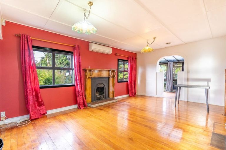 Photo of property in 156 Rathgar Road, Henderson, Auckland, 0610