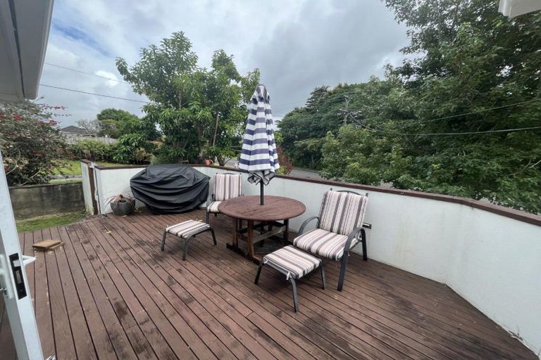 Photo of property in 61 Doralto Road, Frankleigh Park, New Plymouth, 4310