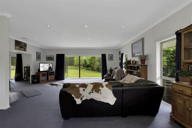 Photo of property in 2162 North Eyre Road, West Eyreton, Rangiora, 7475