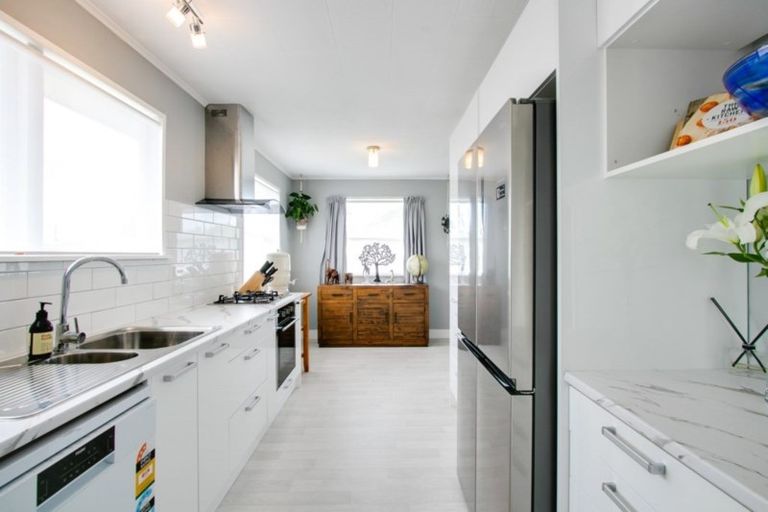 Photo of property in 4 Wynyard Crescent, Tamatea, Napier, 4112