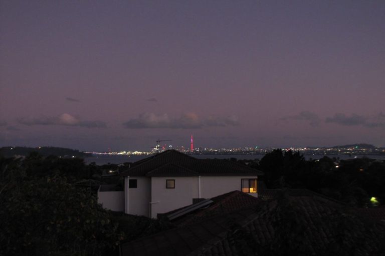 Photo of property in 145e Hobsonville Road, West Harbour, Auckland, 0618