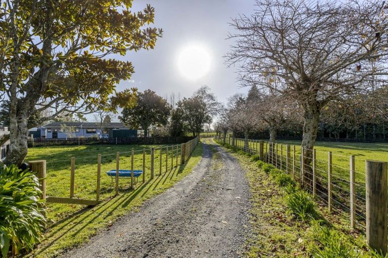 Photo of property in 1 Kahikatea Street, Inglewood, 4330