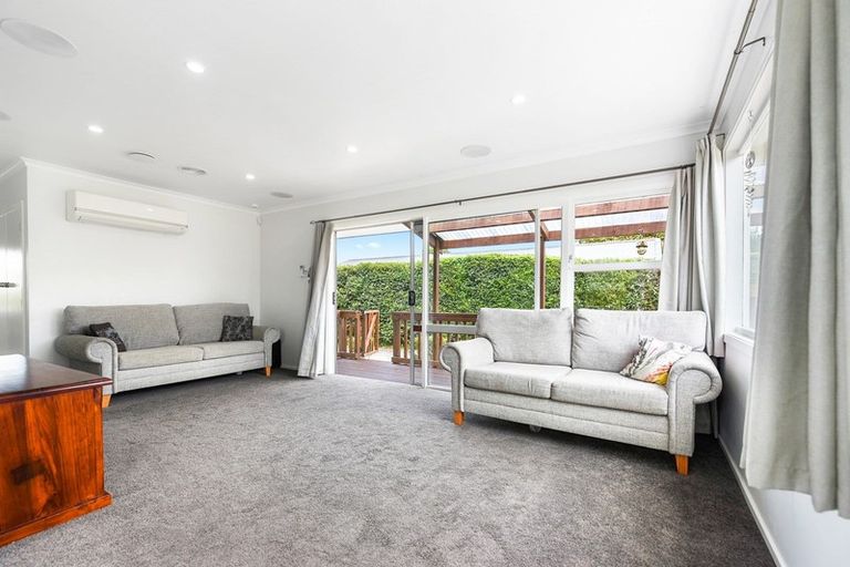 Photo of property in 26 Joanna Place, Deanwell, Hamilton, 3206