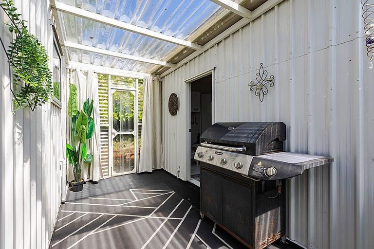 Photo of property in 26 Leicester Street, Patea, 4520