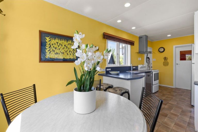 Photo of property in 13 Hitchings Avenue, Onekawa, Napier, 4110