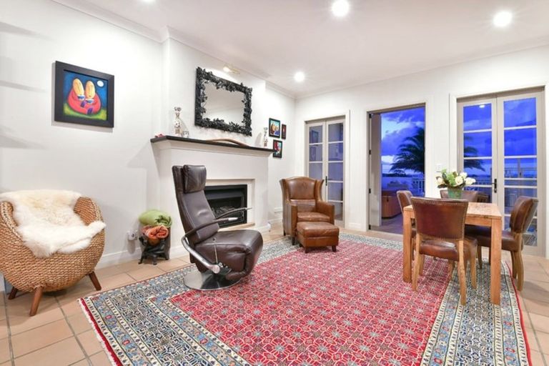 Photo of property in 295 Pinecrest Drive, Gulf Harbour, Whangaparaoa, 0930