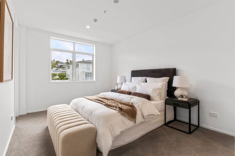 Photo of property in 181 Hibiscus Drive, Orewa, 0931