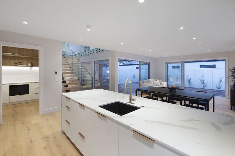 Photo of property in 40 Rayburn Avenue, Papanui, Christchurch, 8053