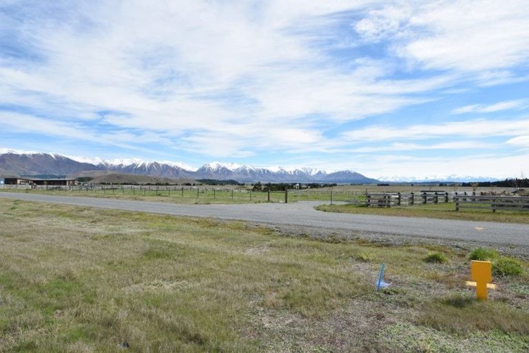 Photo of property in 33 Woodley Avenue, Twizel, 7999