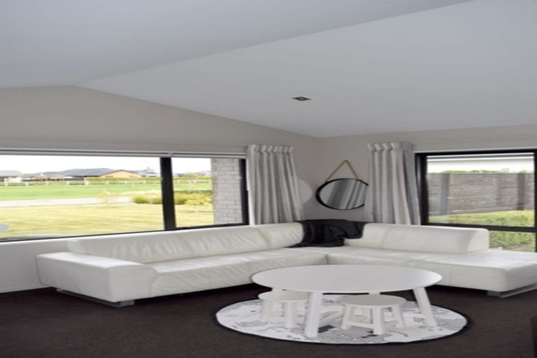 Photo of property in 8 Wilfield Drive, West Melton, 7618