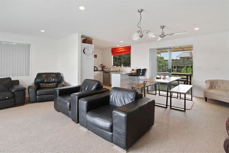 Photo of property in 7 Crispe Road, Clarks Beach, 2122