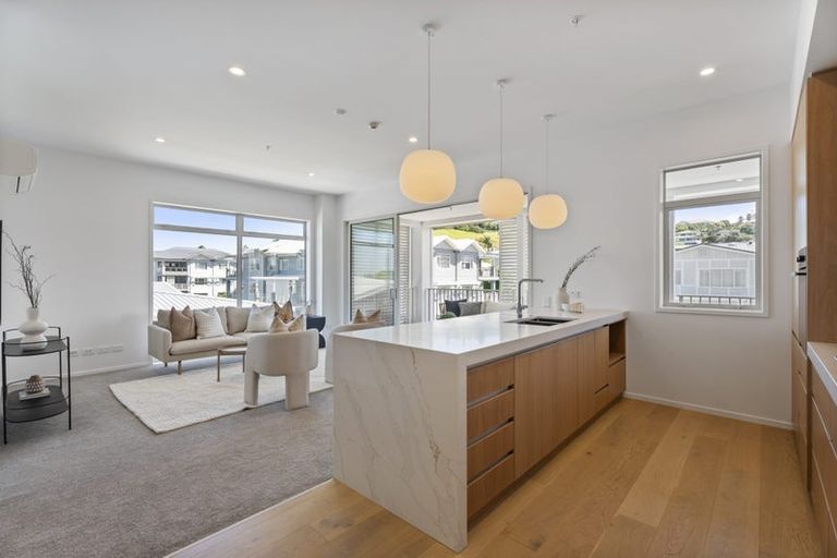 Photo of property in 193 Hibiscus Drive, Orewa, 0931