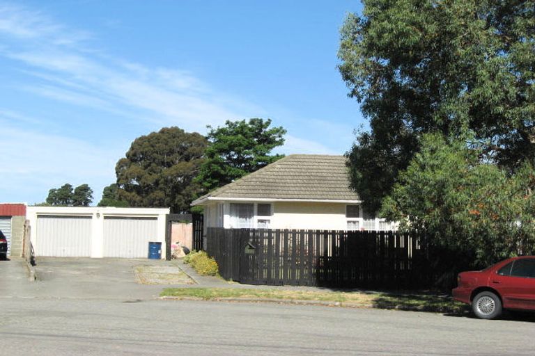 Photo of property in 18 Ormandy Place, Bromley, Christchurch, 8062