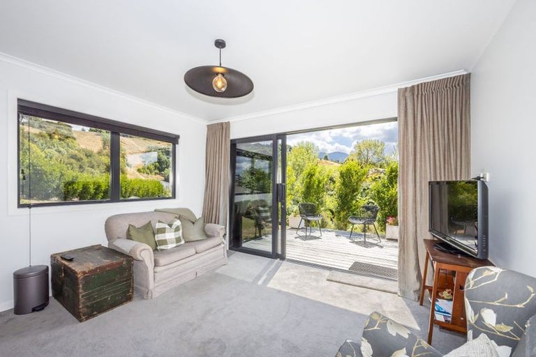 Photo of property in 33 Tiwarawara Lane, Puketotara, Te Awamutu, 3876