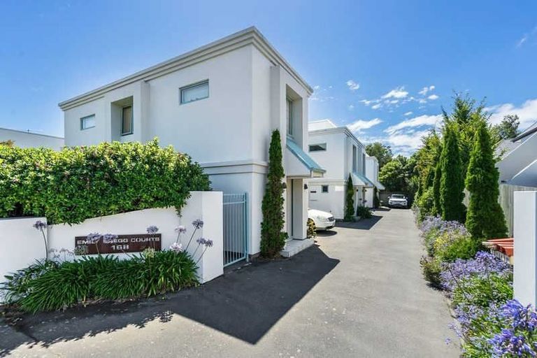 Photo of property in 168 Strickland Street, Sydenham, Christchurch, 8023