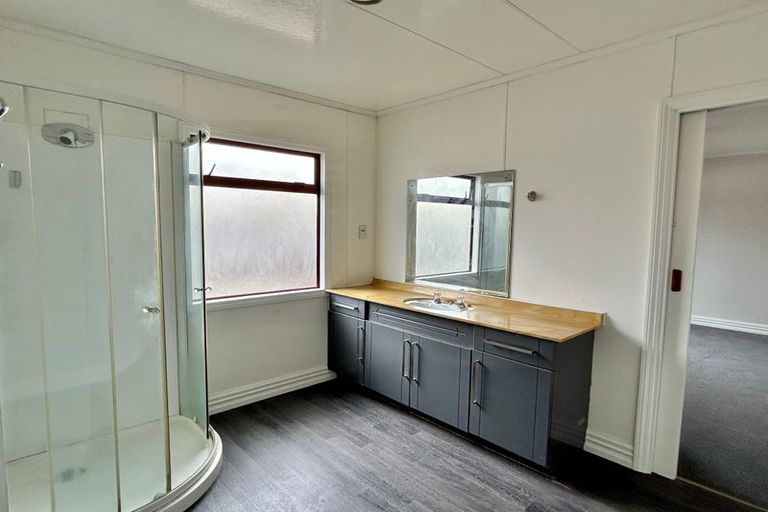 Photo of property in 2/5 Mcgrath Street, Napier South, Napier, 4110