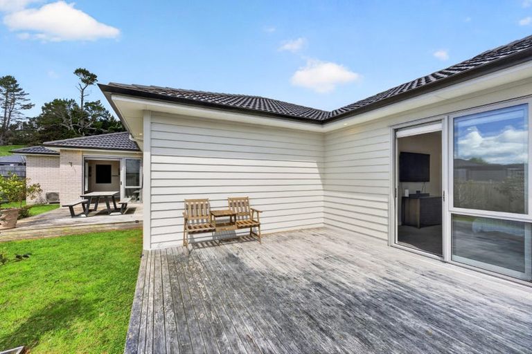 Photo of property in 41 Pukemarino Road, Waimauku, 0812