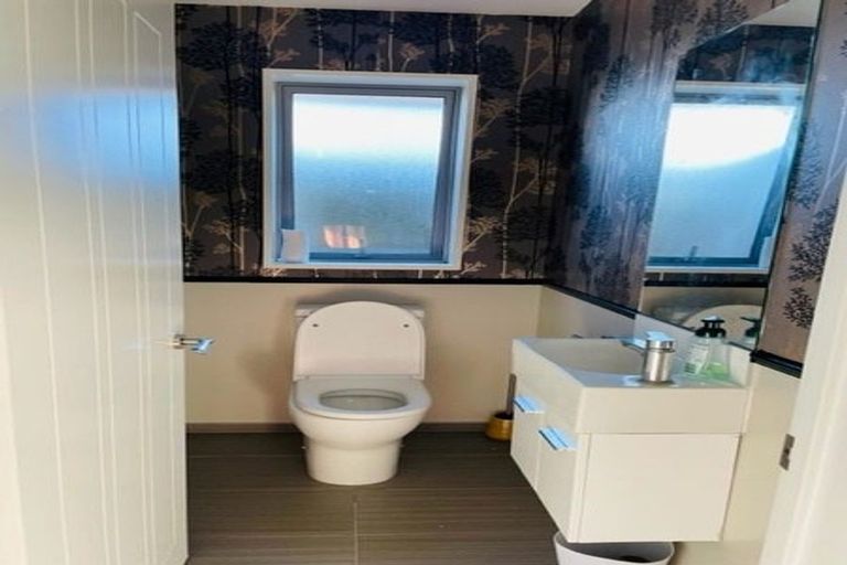 Photo of property in 10 Radcot Drive, Rolleston, 7615