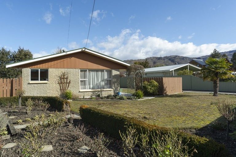 Photo of property in 77 Fache Street, Clyde, 9330