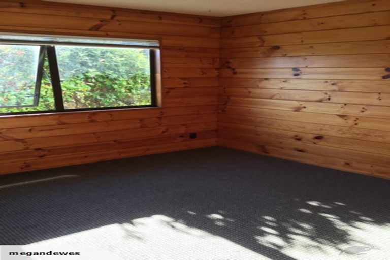 Photo of property in 22 Ward Place, Richmond Heights, Taupo, 3330