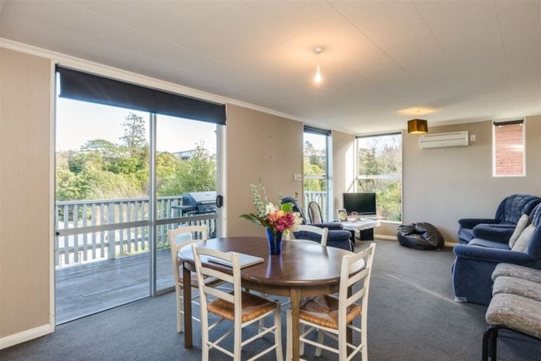 Photo of property in 68 Eglinton Road, The Glen, Dunedin, 9011