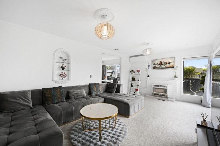 Photo of property in 59 Resthill Crescent, Glenview, Hamilton, 3206