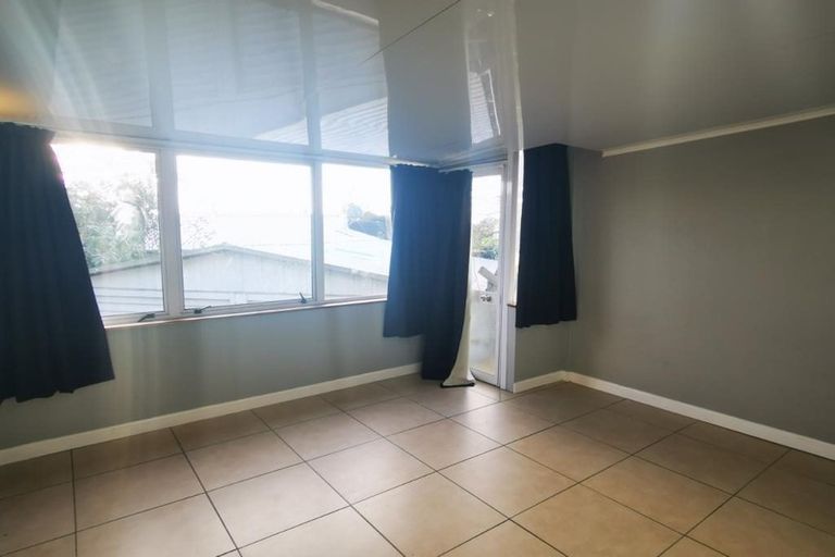 Photo of property in 36 Puriri Road, Manurewa, Auckland, 2102