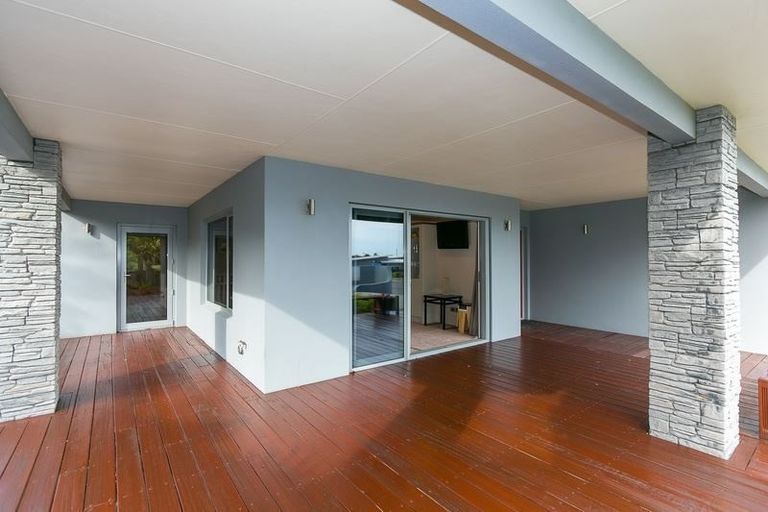 Photo of property in 3 Sunset Street, Bell Block, New Plymouth, 4312