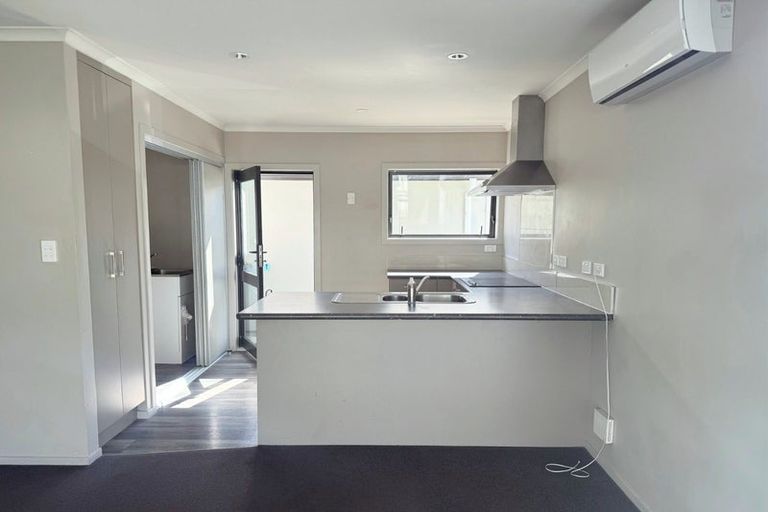 Photo of property in 8 Sare Crescent, Fairfield, Hamilton, 3214