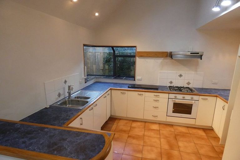 Photo of property in 39 Blease Street, New Lynn, Auckland, 0600