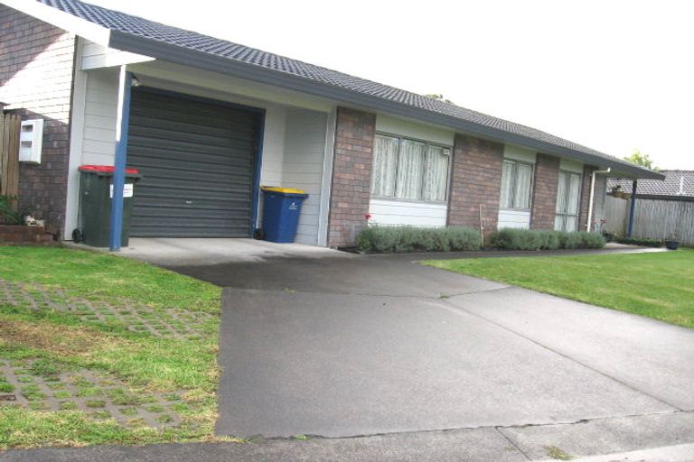 Photo of property in 244 Waitemata Drive, Ranui, Auckland, 0612