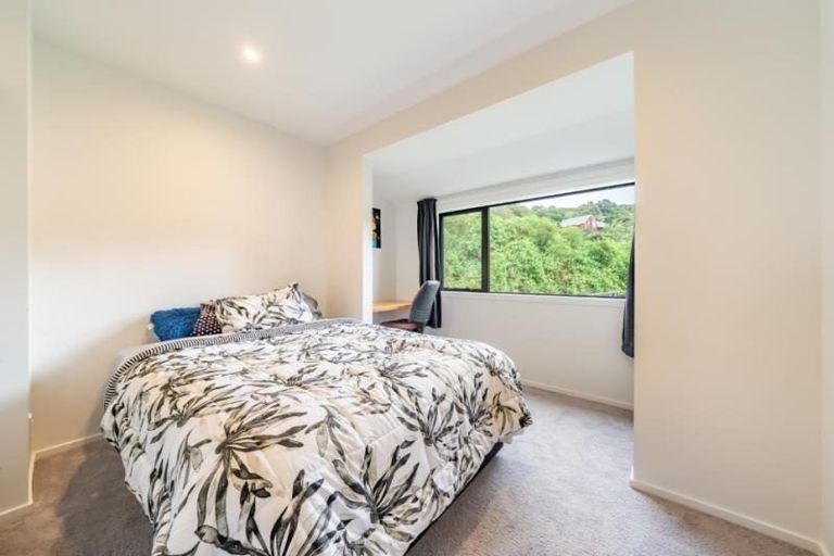 Photo of property in 47 Normandale Road, Normandale, Lower Hutt, 5010