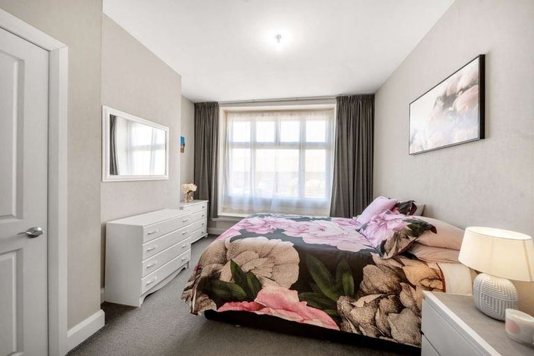 Photo of property in 56 Surrey Street, Caversham, Dunedin, 9012