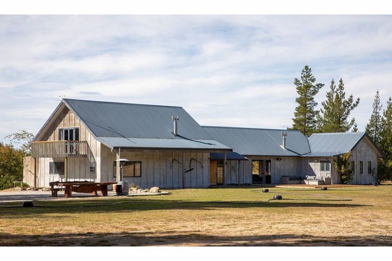 Photo of property in 154 Hillview Road, Alexandra, 9391