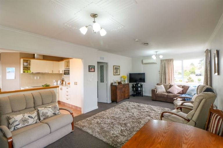 Photo of property in 7 Athol Place, Highfield, Timaru, 7910