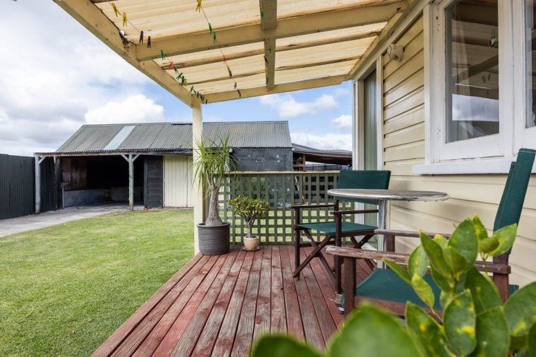 Photo of property in 412 Lascelles Street, Saint Leonards, Hastings, 4120