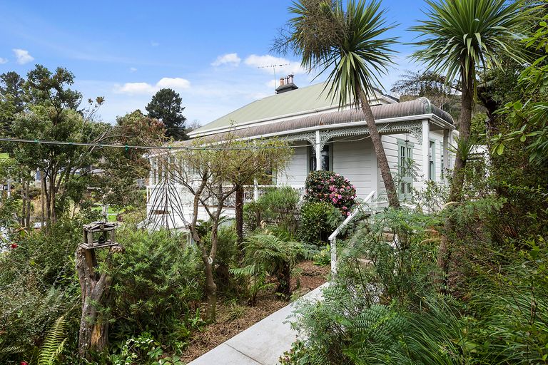 Photo of property in 27 Harbour Terrace, Careys Bay, Port Chalmers, 9023
