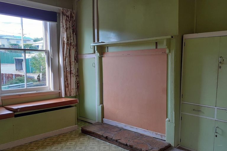 Photo of property in 6 Sutter Street, Seaview, Timaru, 7910